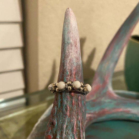 Jewelry - Sterling Silver and Howlite Ring